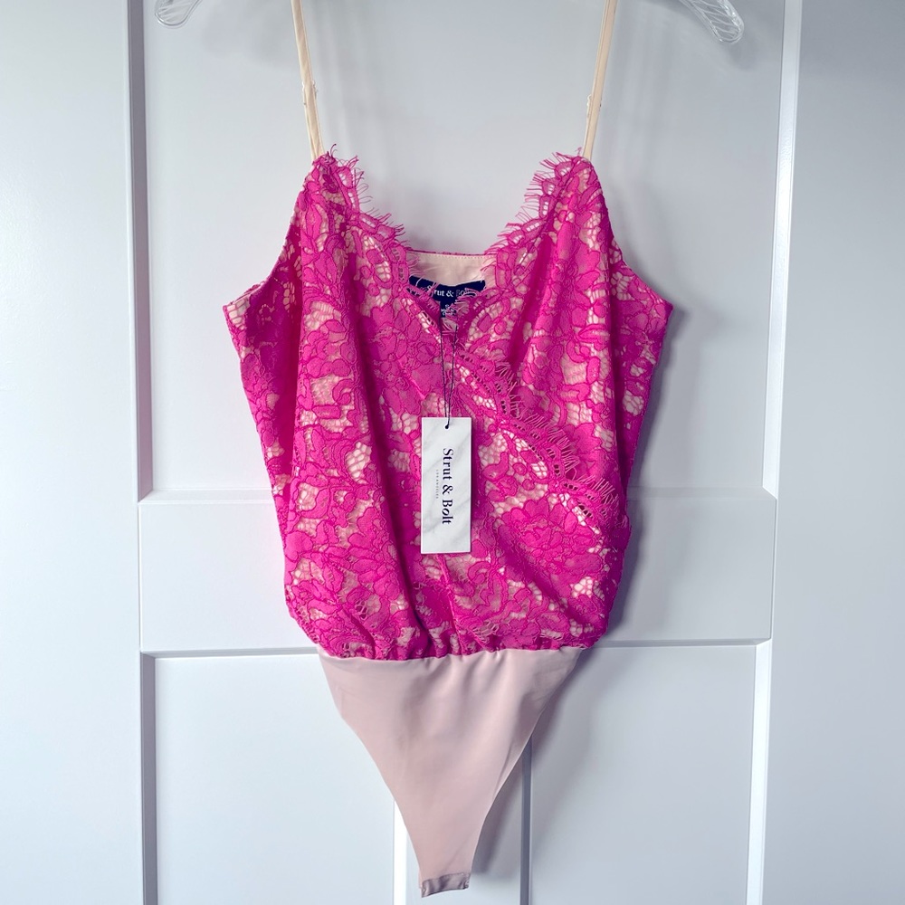 NWT BODYSUIT TANK VICI DOLLS!